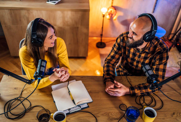 5 Ideas To Make Money Online From Podcasts In 2025